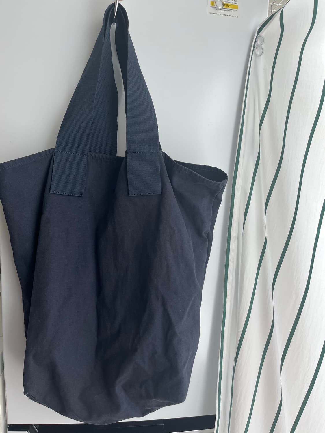 COS 코튼 숄더백 상품이미지1