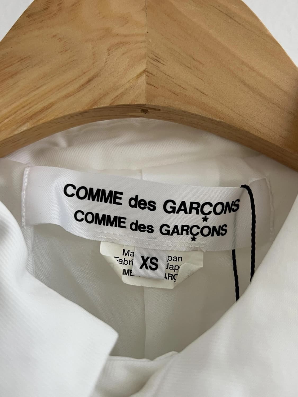 꼼데가르송 코트 상품이미지2