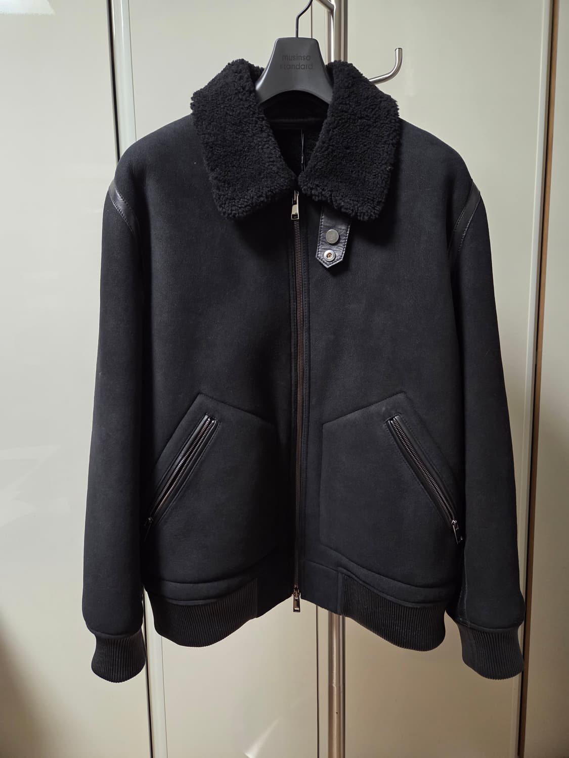 띠어리 Theory 양가죽 시어링 무스탕 상품이미지1