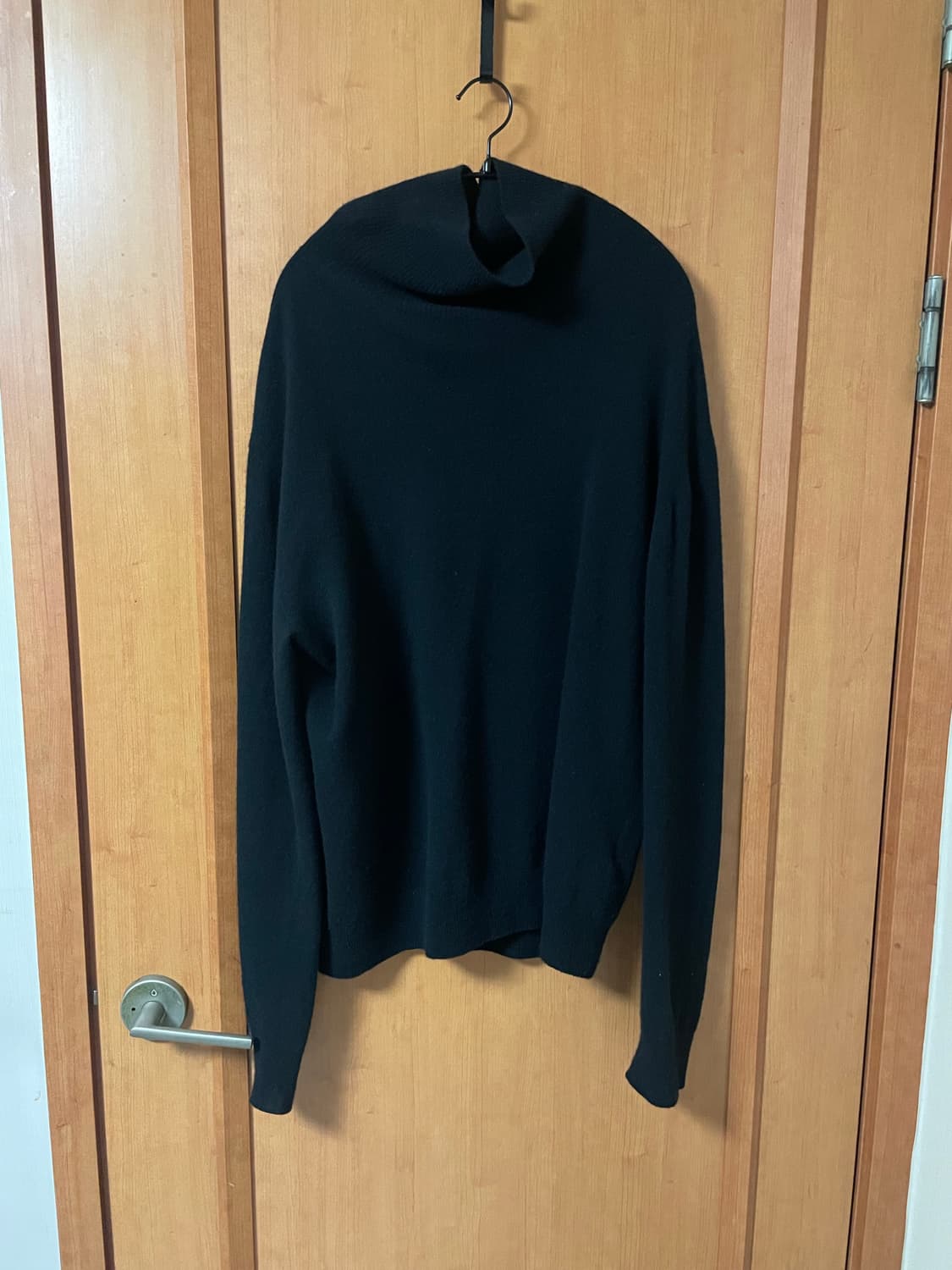 스테디에브리웨어 릴렉스드 울 캐시미어 터틀넥 니트 (블랙) 2사이즈 상품이미지1