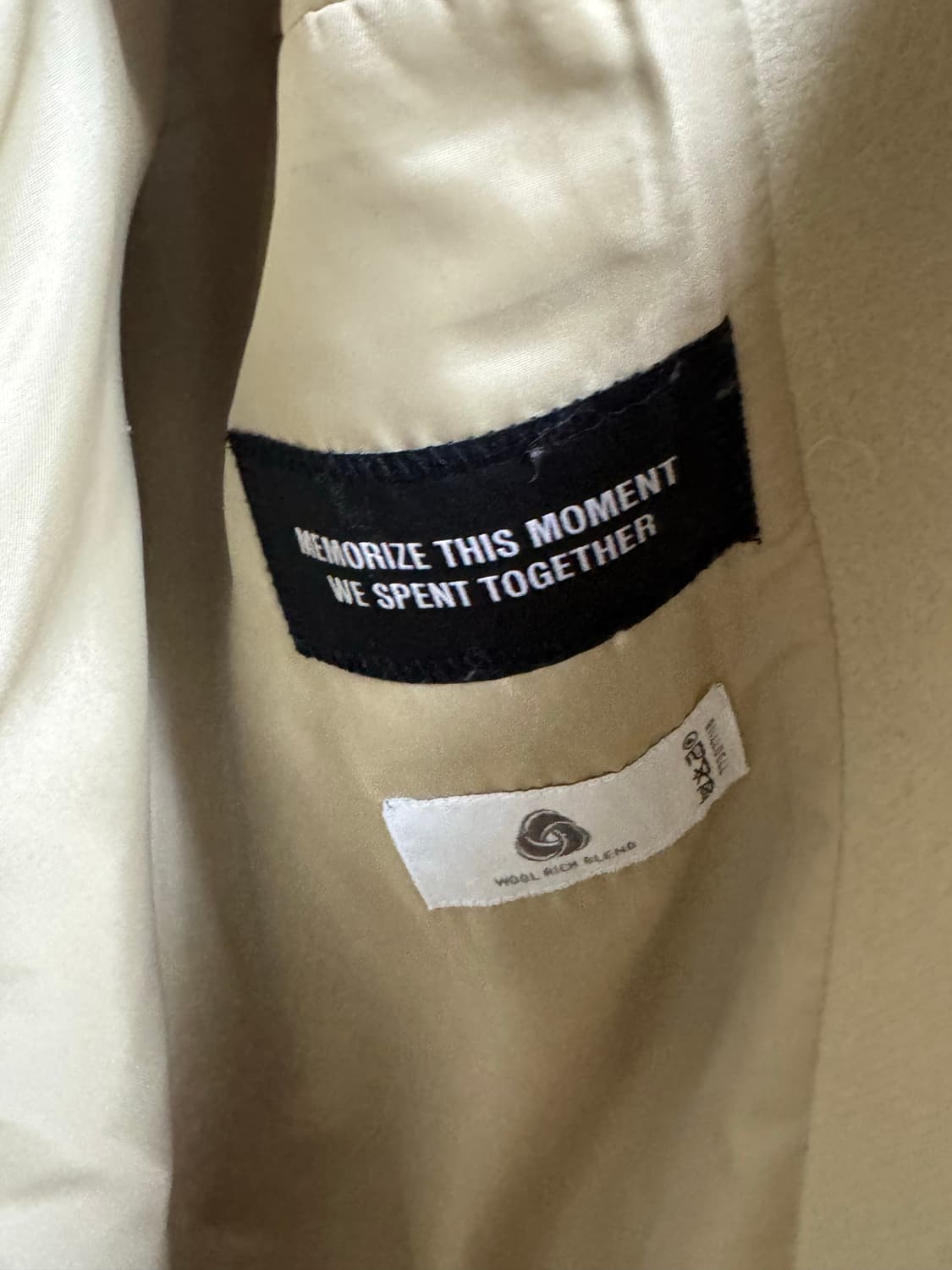 [M] 인사일런스 크림 오버사이즈 후드 코트 상품이미지7