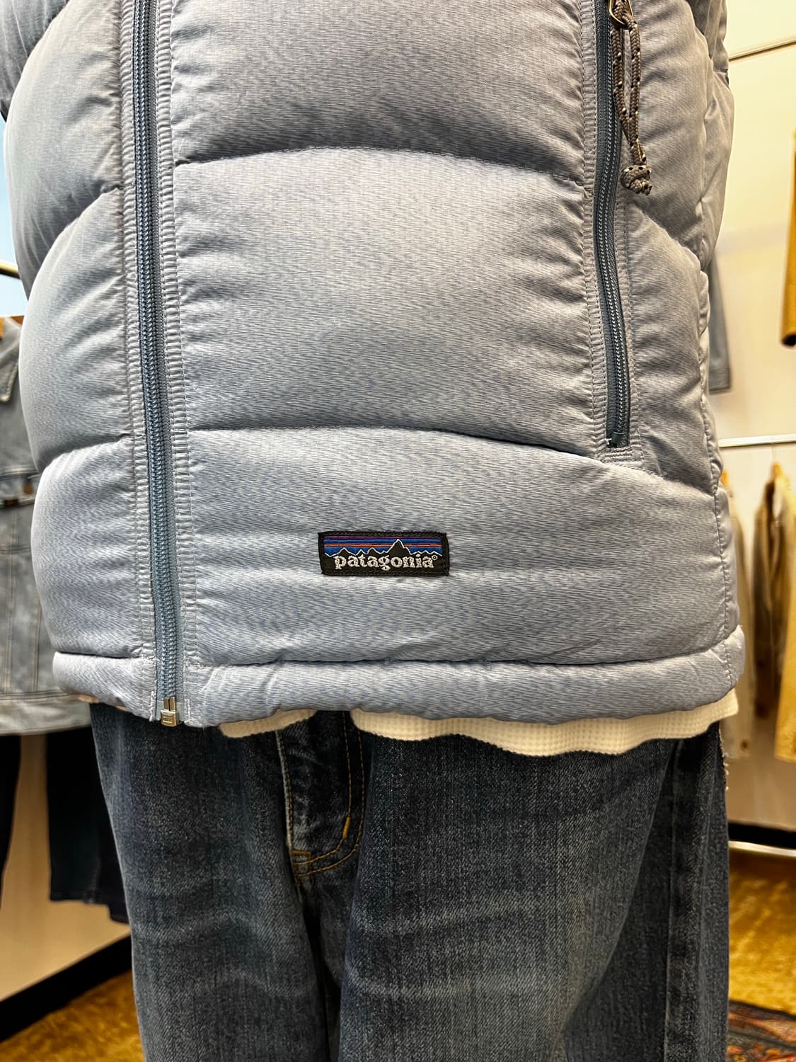 파타고니아 구스다운 푸퍼 베스트 스카이블루 상품이미지4