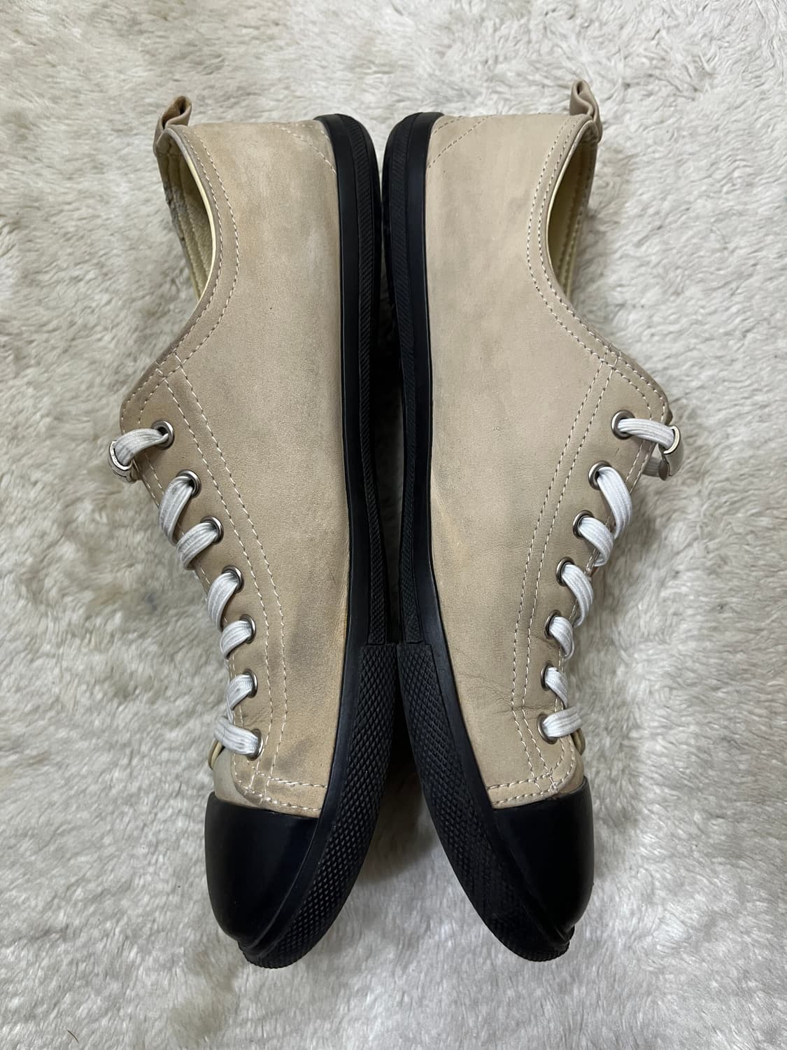 프라다 레더 스니커즈 상품이미지2