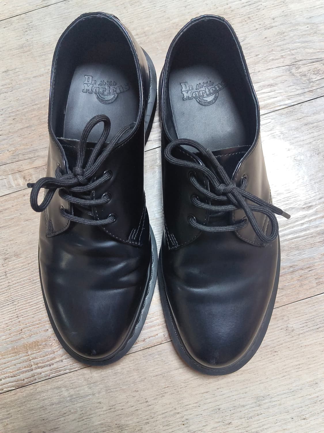 닥터마틴 모노 블랙 uk8 상품이미지1