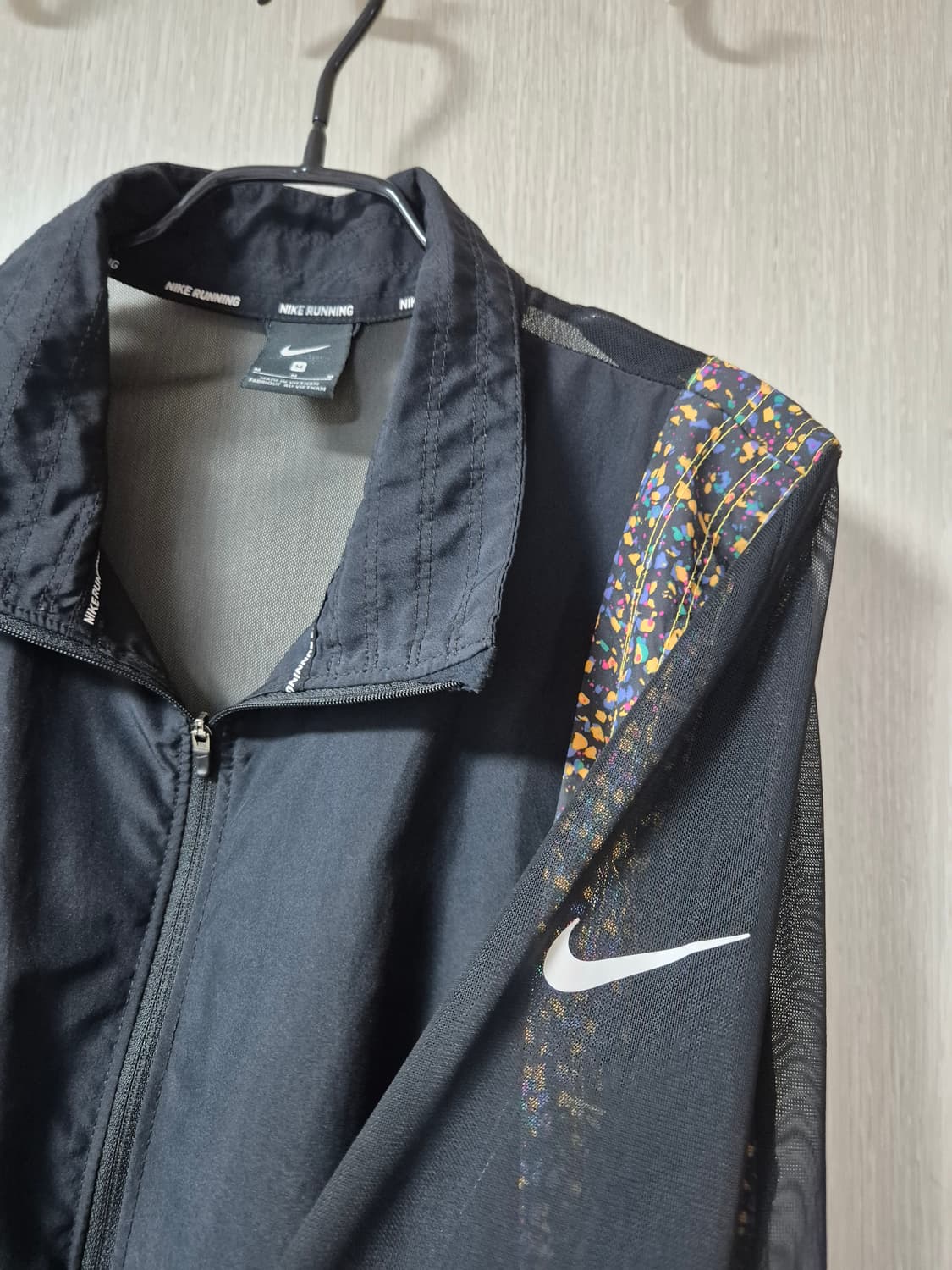나이키 아이콘 크러쉬 우븐 러닝 자켓 m 상품이미지4