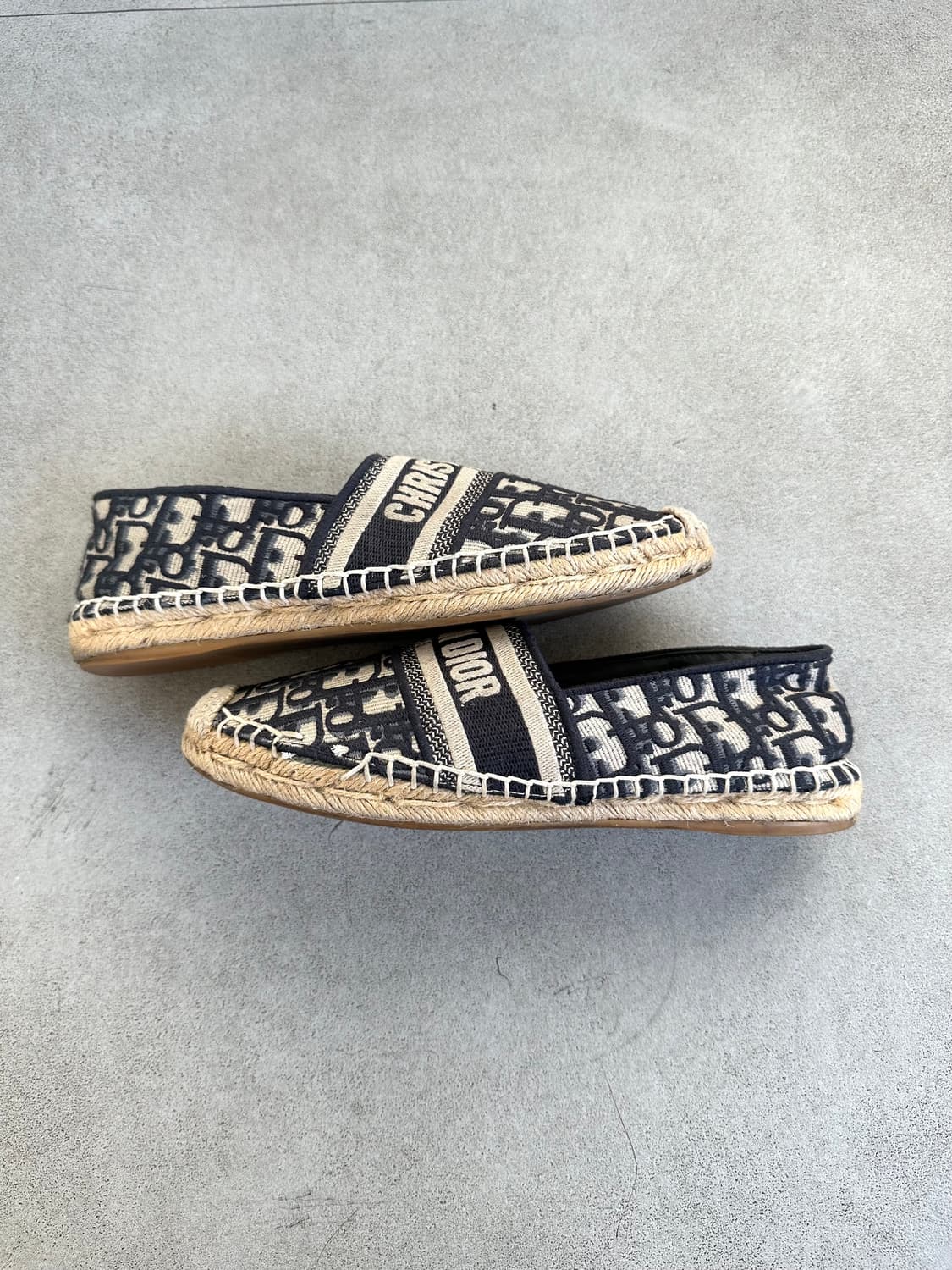 디올 오블리크 에스파듀 슬립온 딥블루 상품이미지4