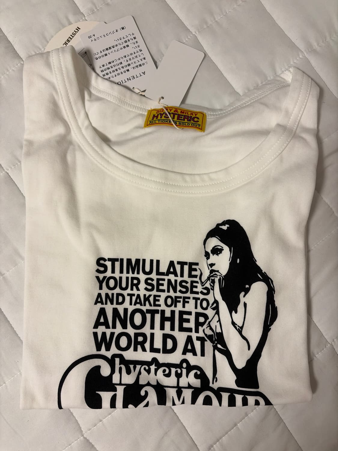 히스테릭 글래머 스모킹 걸 치비 티셔츠 화이트(새상품) 상품이미지3