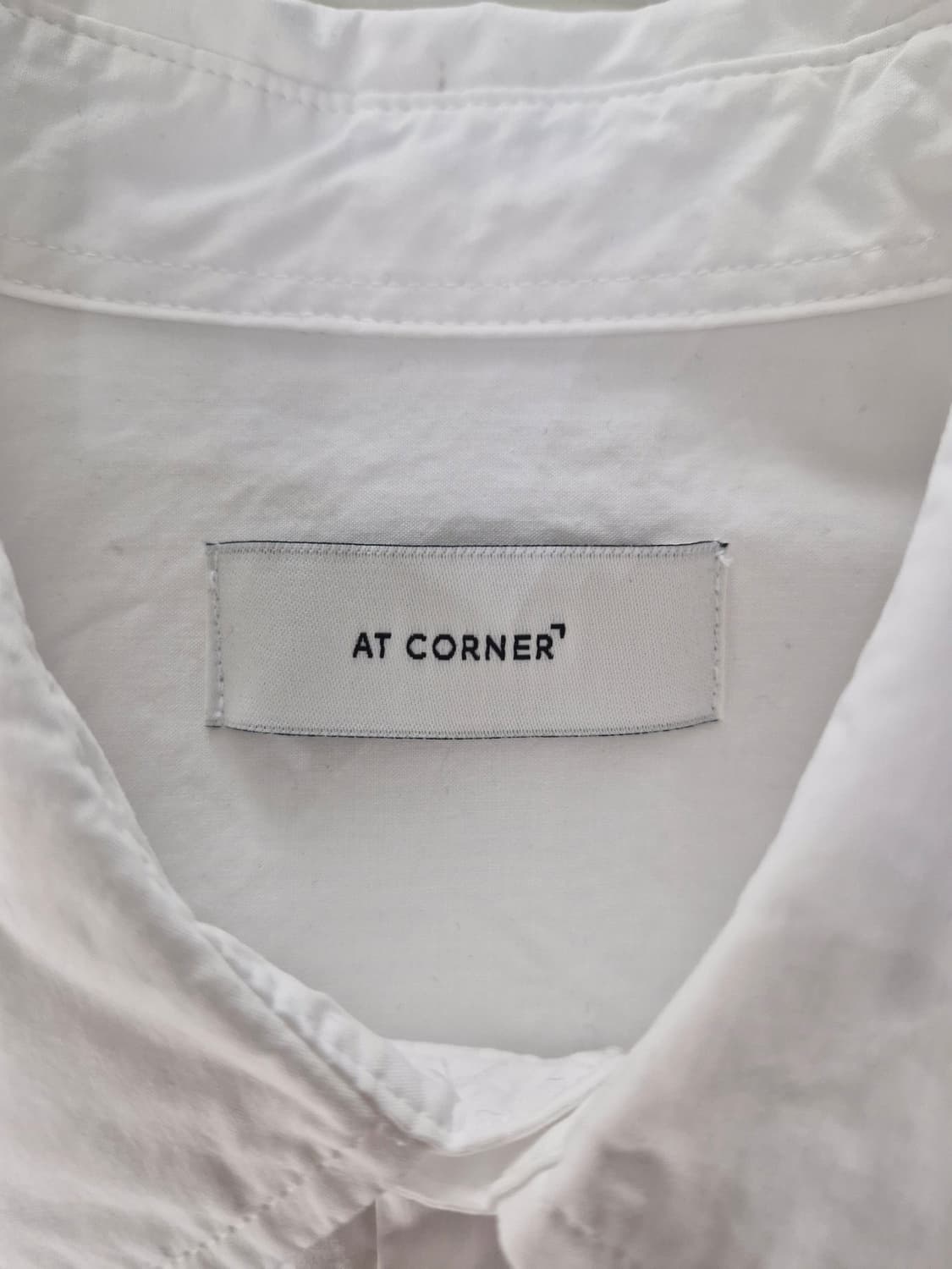 앳코너 AT CORNER 포켓 크롭 긴팔셔츠 상품이미지6