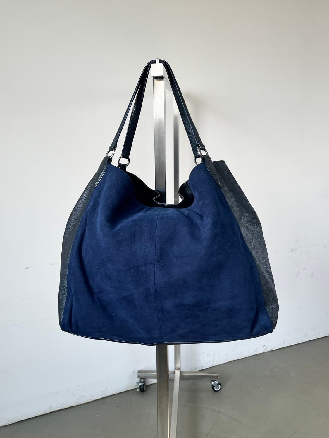 Velin suede leather bag 상품이미지1