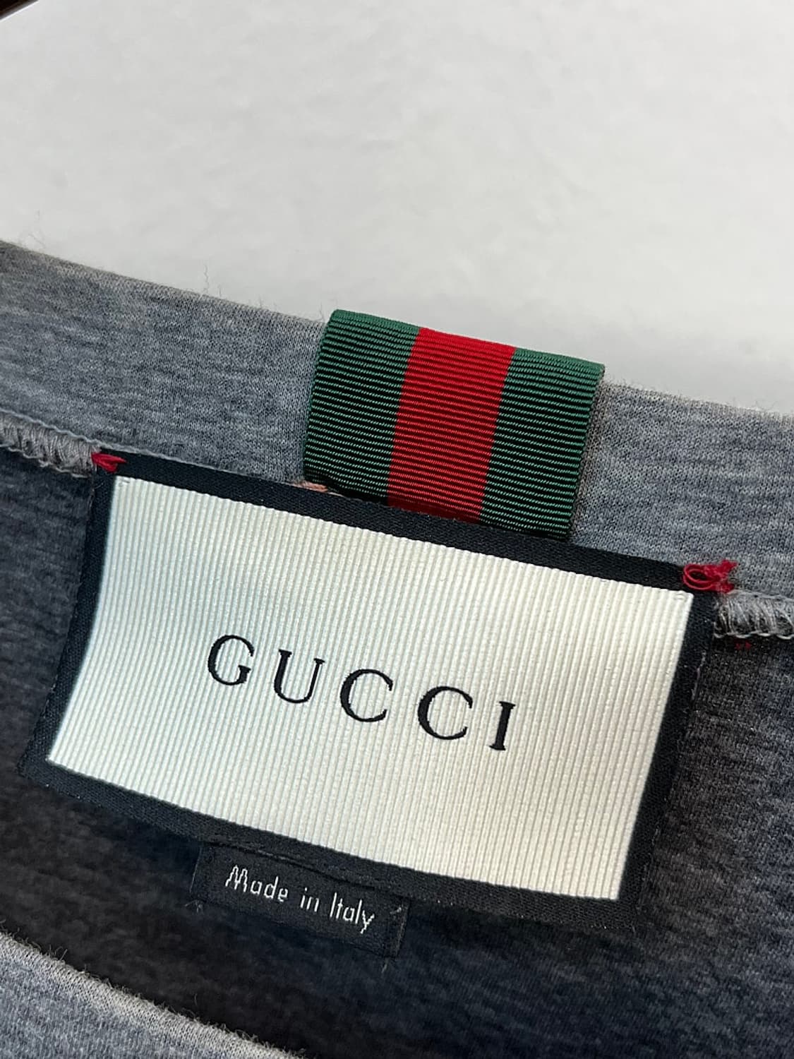 여) 구찌 네오플렌 맨투맨  상품이미지3