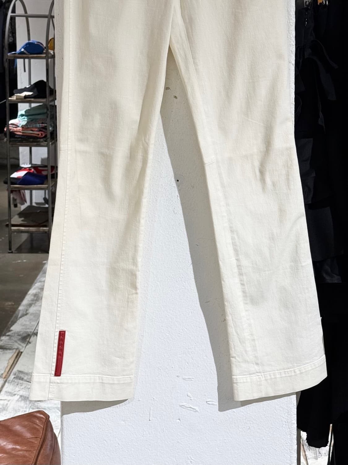 프라다 스포츠 화이트 패널 코튼 팬츠 상품이미지3