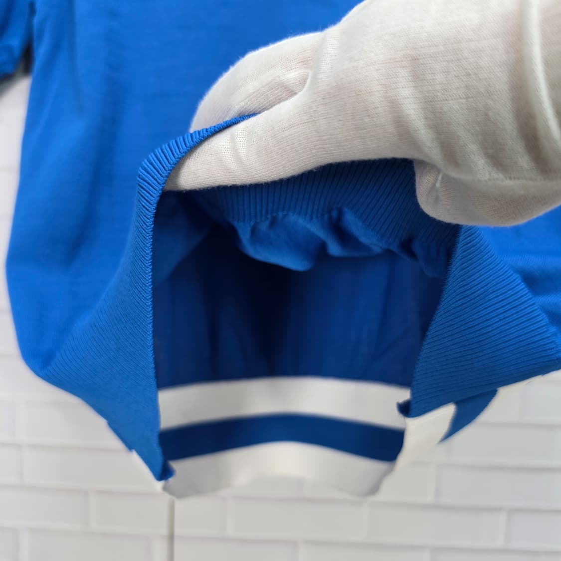 25SS 베네통 여성 반팔 칼라 니트 티셔츠 100(L)사이즈 새상품급 상품이미지8