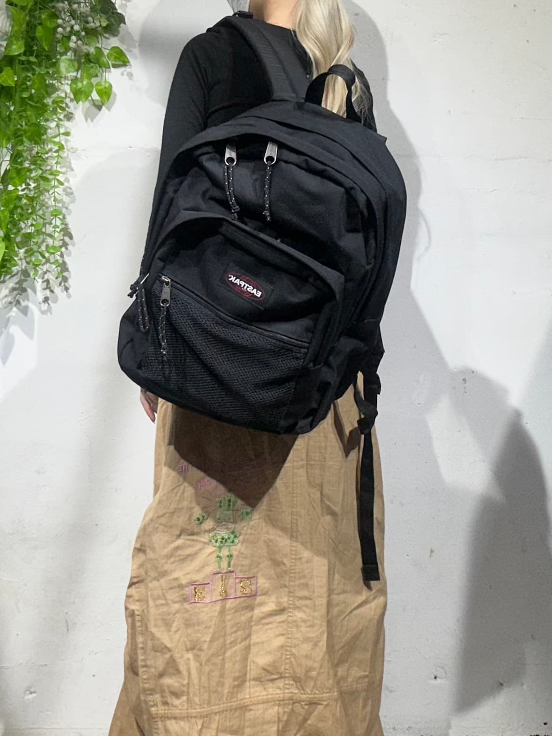 이스트팩 블랙 백팩 가방 상품이미지1