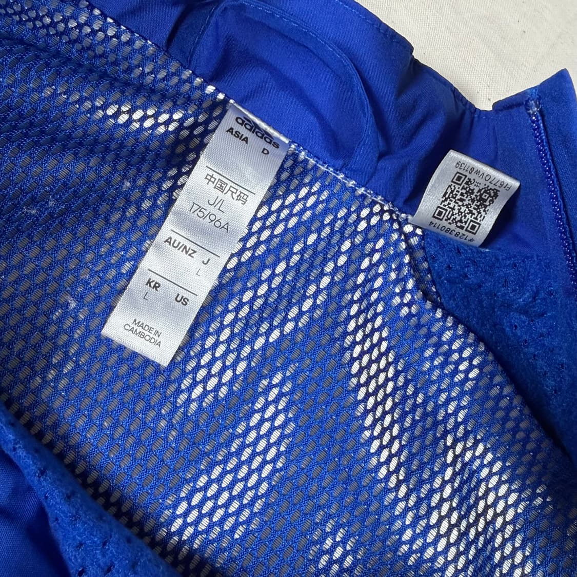 21 아디다스 일본 축구 바람막이 웜업 하이브리드탑 어센틱 상품이미지3