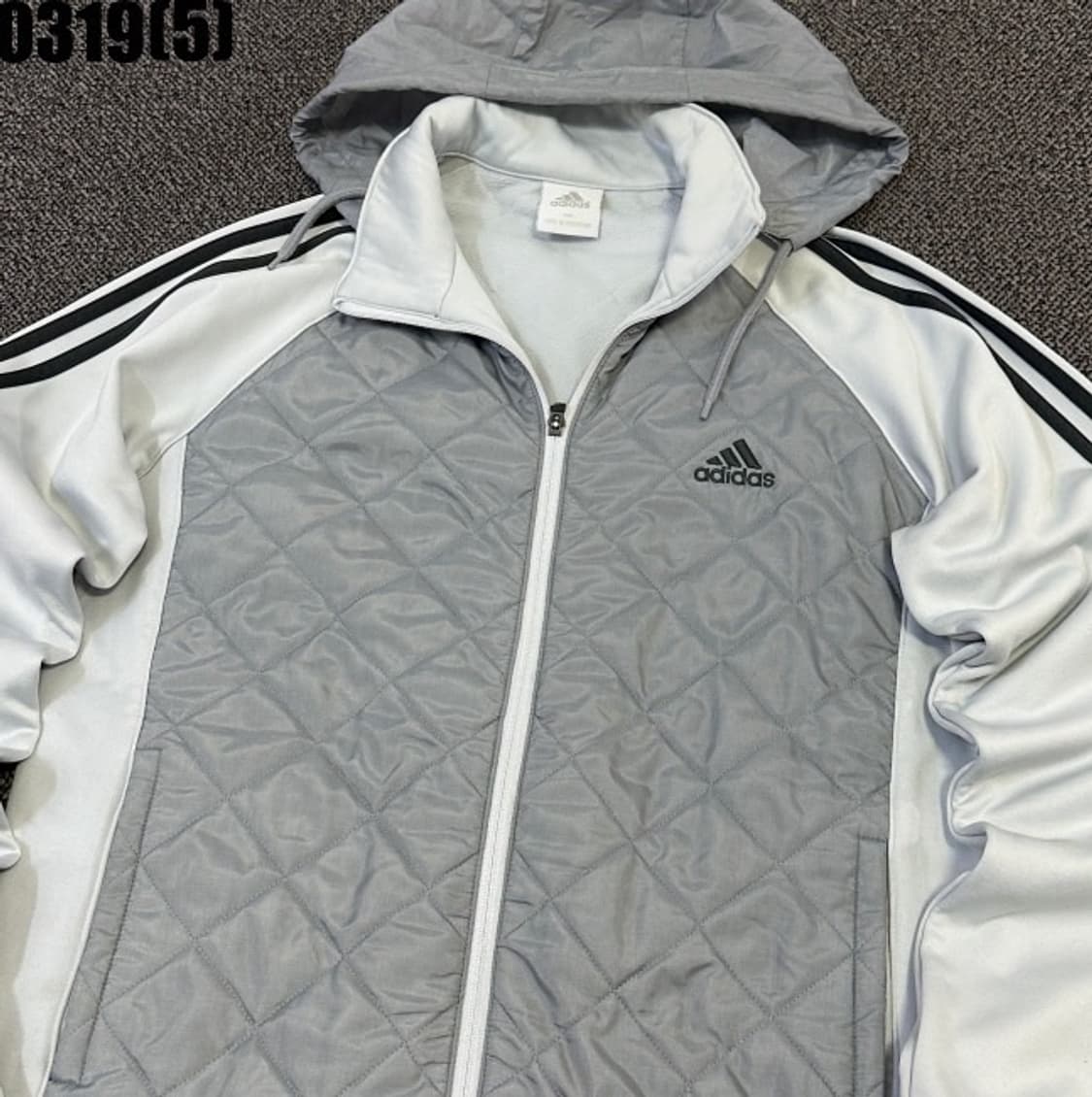 (오늘까지 안팔리면 지움)아디다스 퀄팅 트랙탑 후드집업 져지  상품이미지1