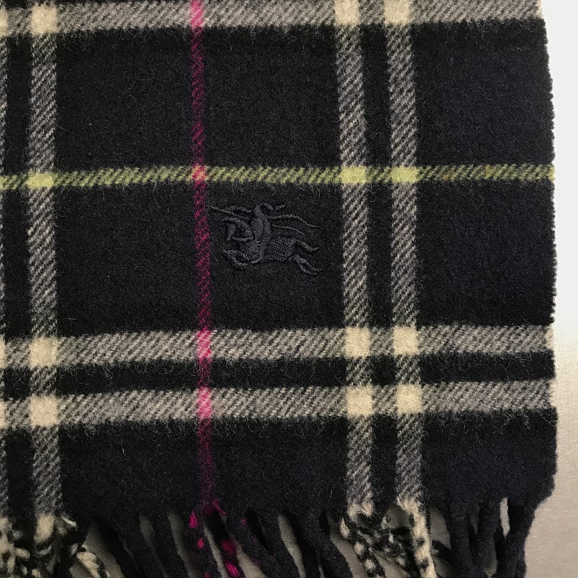 버버리 정품 램스울 머플러 네이비 상품이미지4