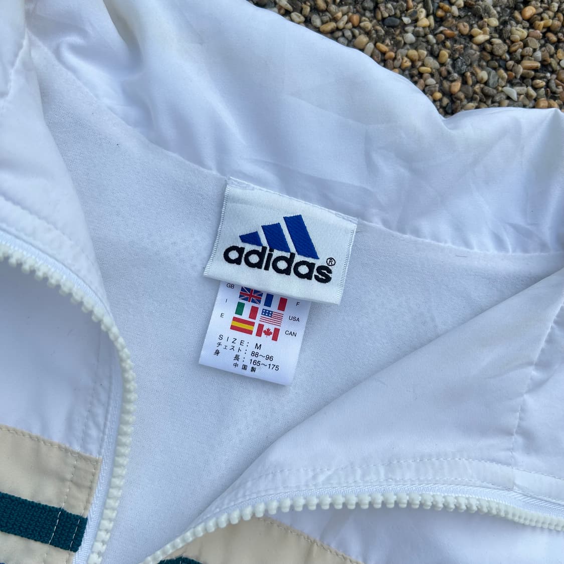 아디다스(ADIDAS) 올드스쿨 화이트 바람막이 자켓 상품이미지4