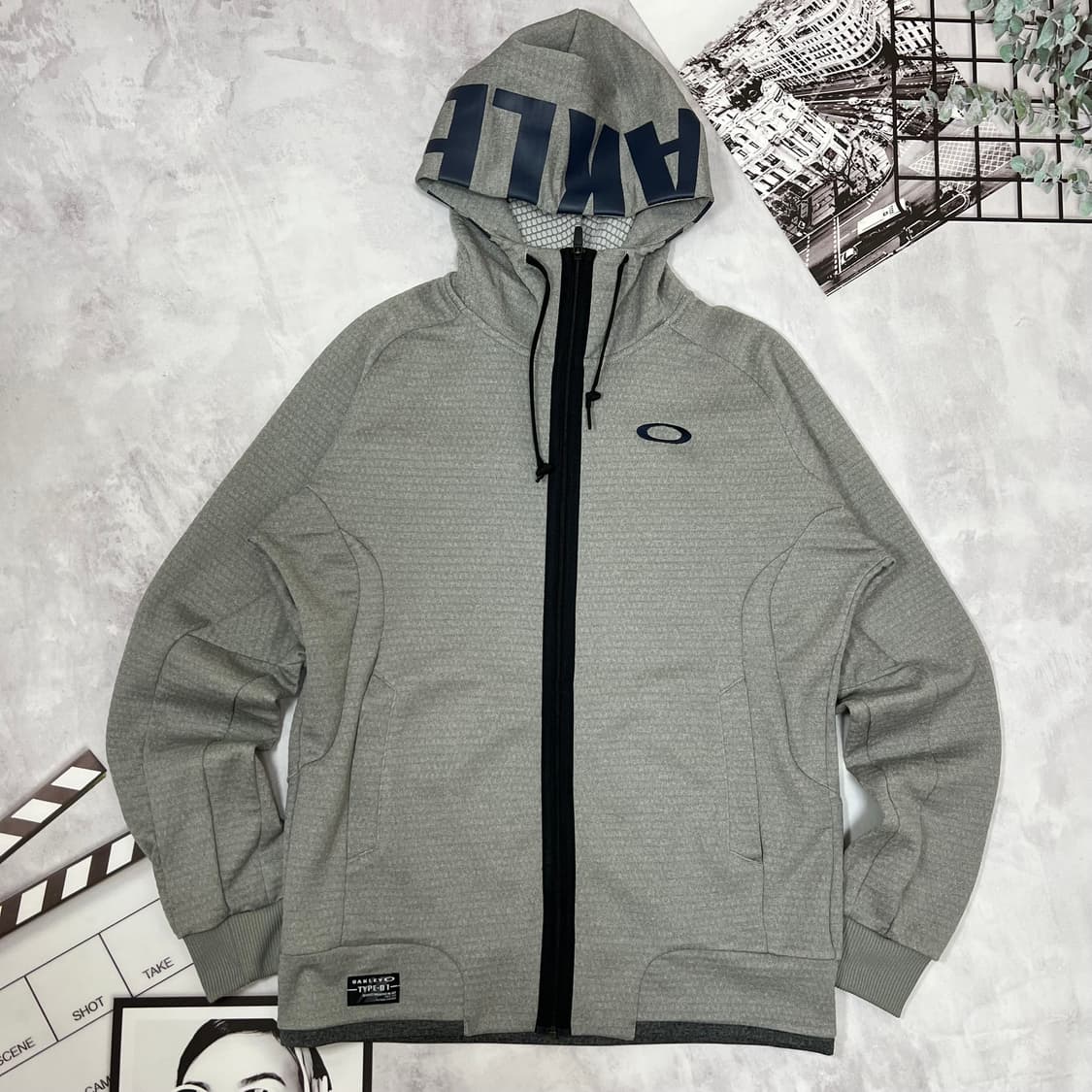 오클리 써클 로고 후드 집업 그레이 상품이미지2