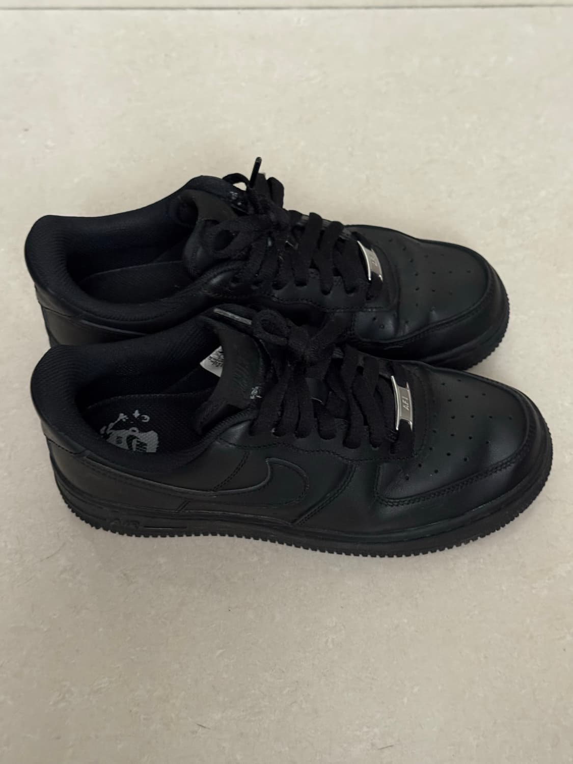 나이키 에어포스 블랙 235 상품이미지2