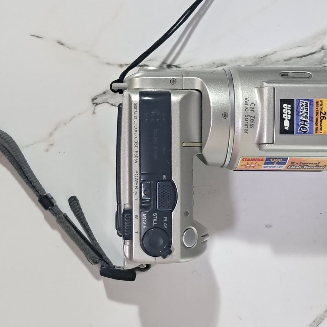 소니 사이버샷 DSC-F505V 빈티지카메라(전원불량) 상품이미지5