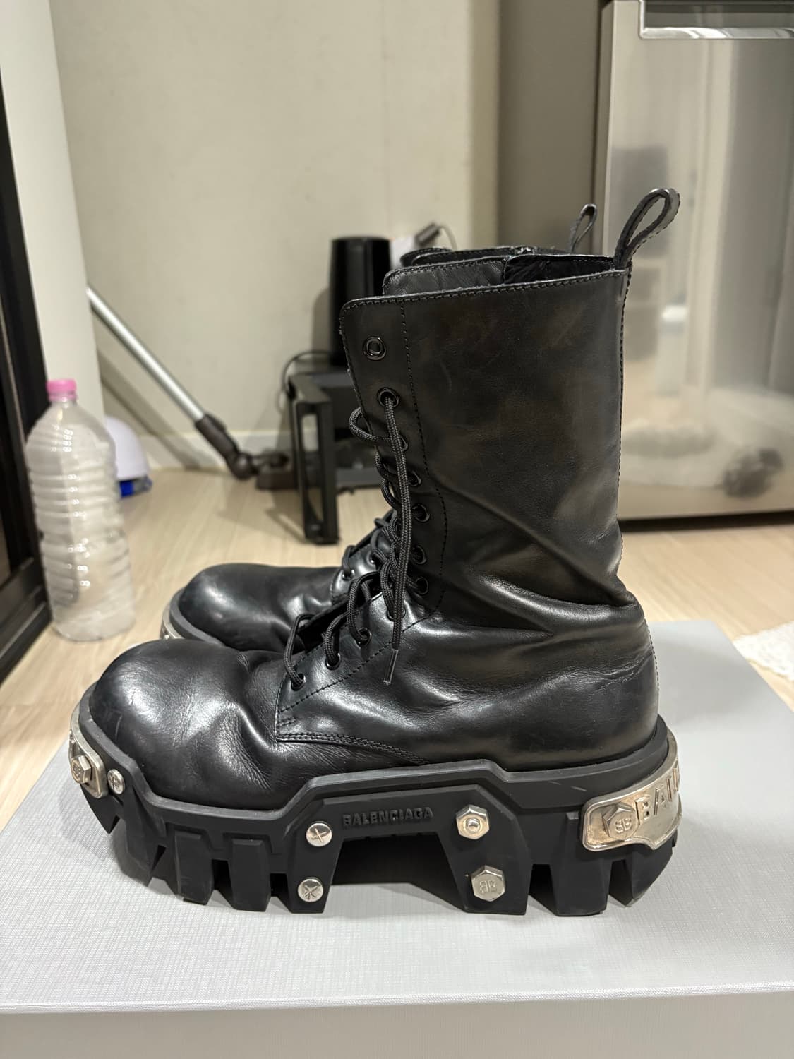 발렌시아가 불도저 부츠 43 상품이미지3