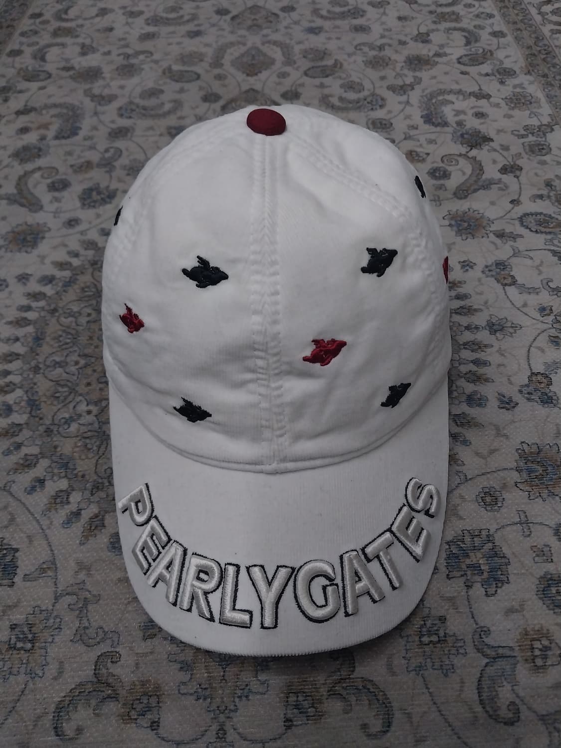 파리게이츠 화이트 볼캡 상품이미지1