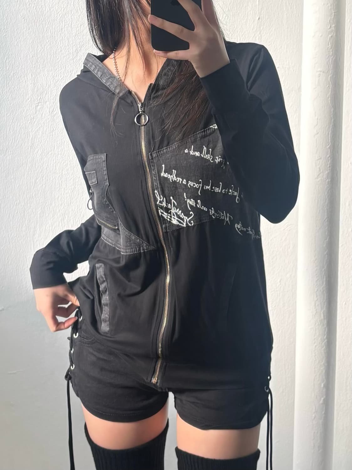 Vintage Lettering Detail Hood Zip-Up 상품이미지3