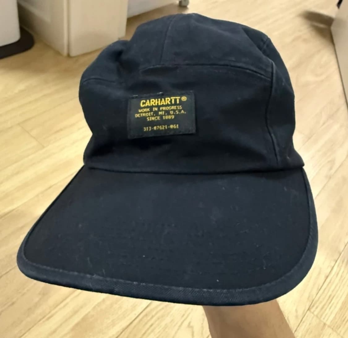 칼하트WIP 캠프캡 블랙 상품이미지1