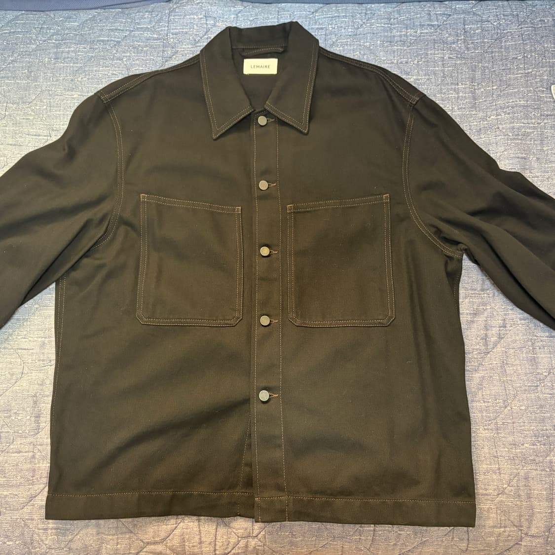 24FW 르메르 트위스티드 슬리브 박시 셔츠 블랙 48 상품이미지3