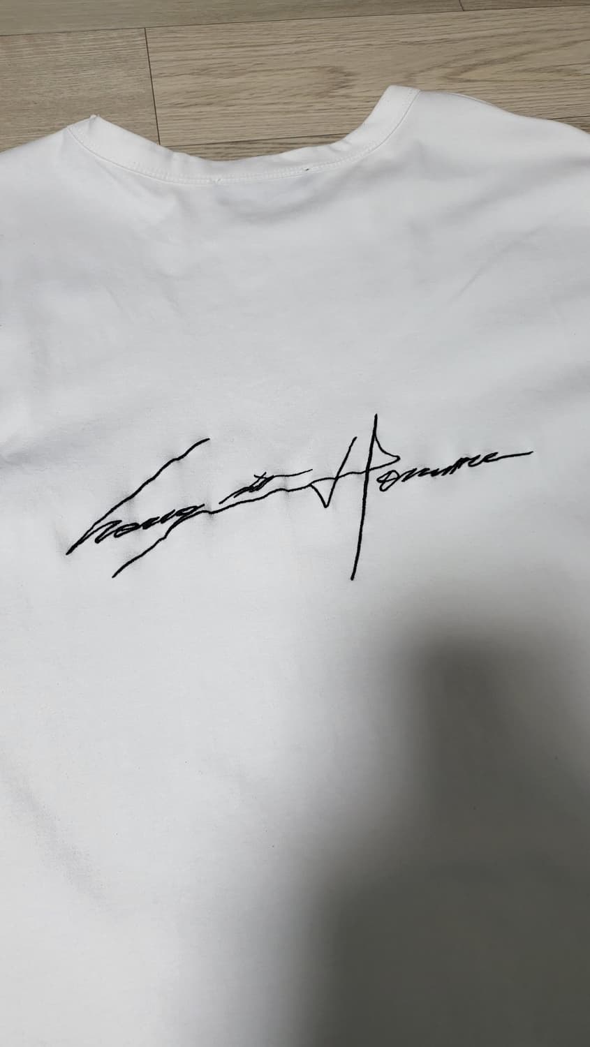 송지오옴므 오트그래프 스트링 반팔티 상품이미지3