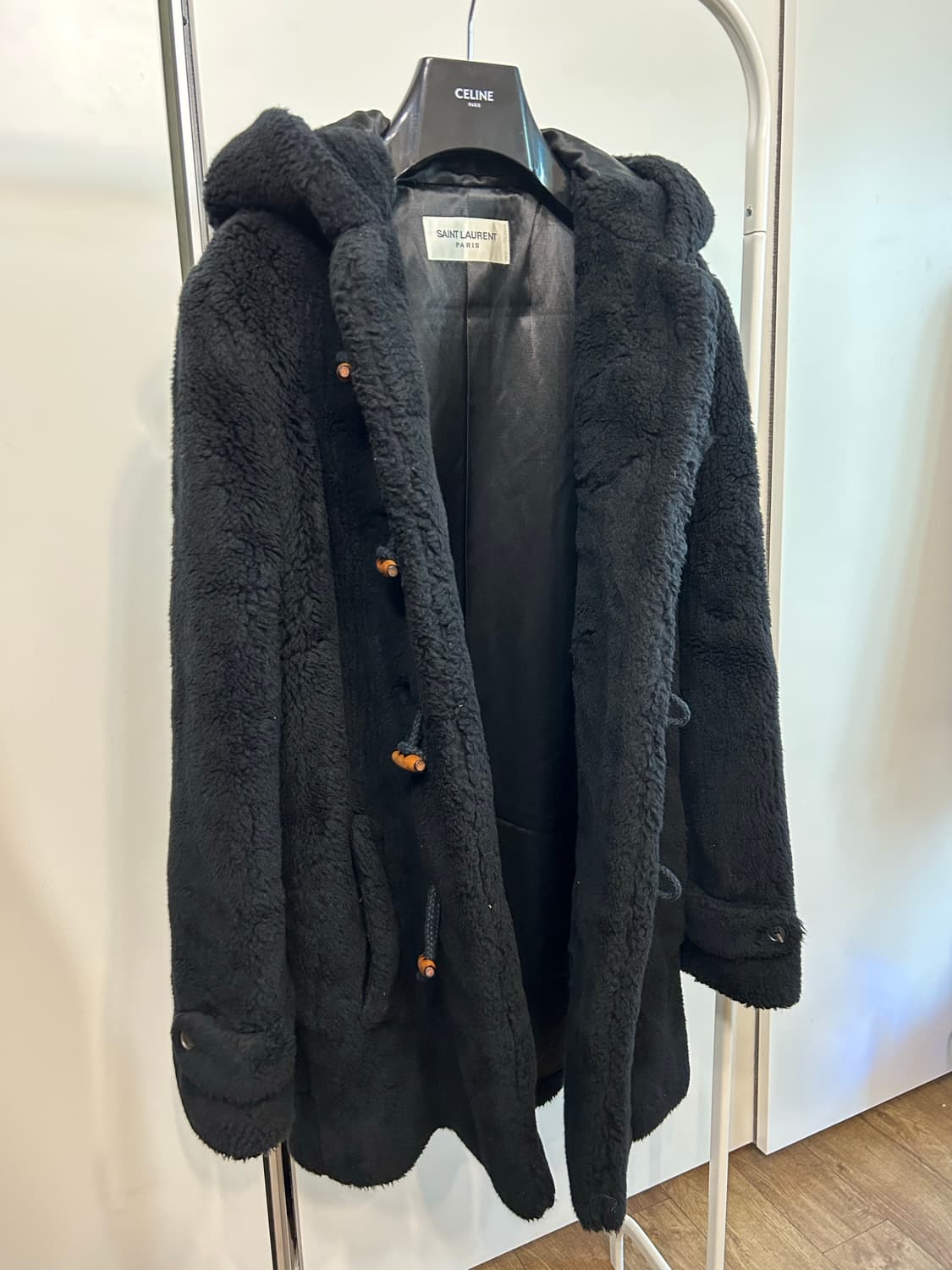 생로랑 21FW 퍼 더플코트 상품이미지8