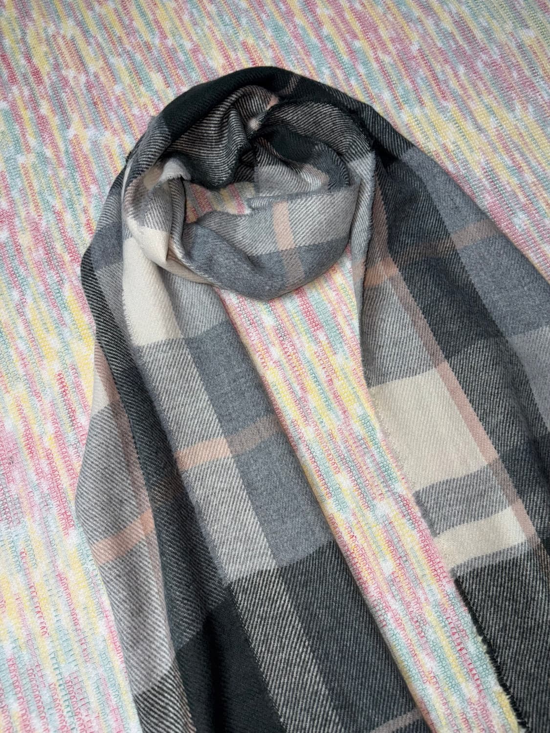 그레이 체크 머플러 상품이미지3