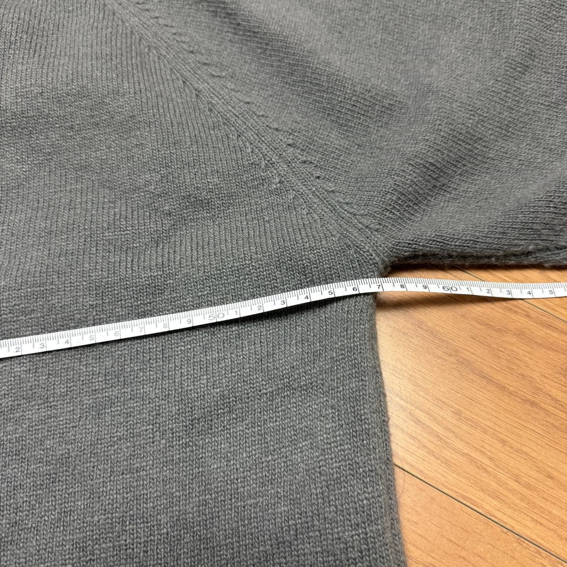 해칭룸 아가일 가디건 차콜 색상 2사이즈 상품이미지8