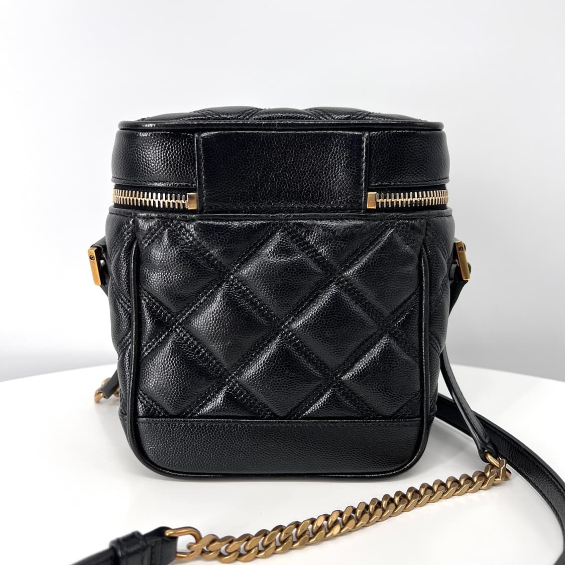 [감정완료] 생로랑 퀼팅 베니티 크로스백 & 숄더백 블랙 (748849) 상품이미지4