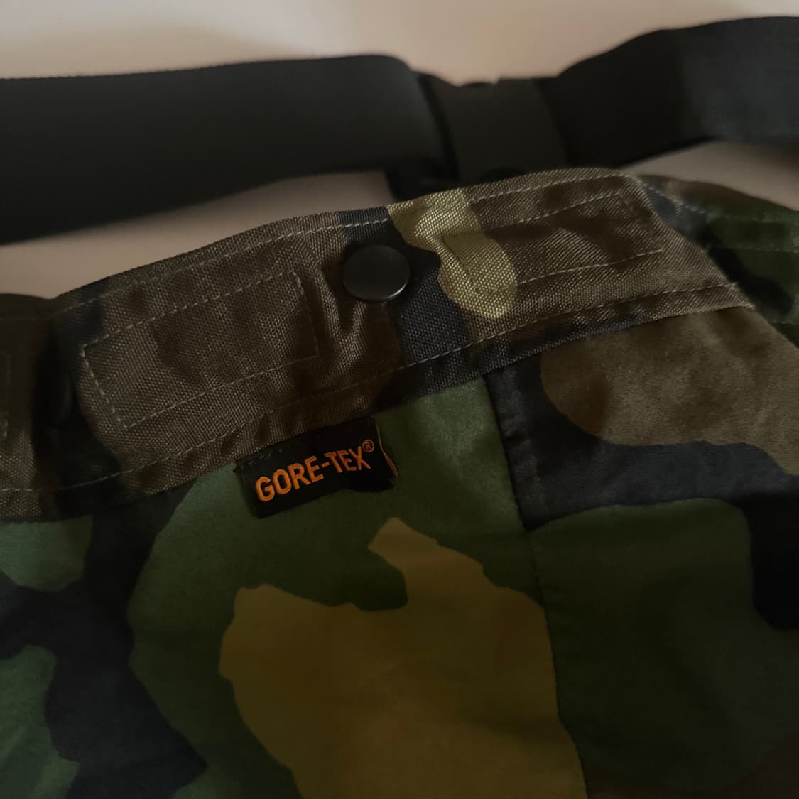 [Military]  밀리터리 무지 카모 고어텍스 힙색 상품이미지4