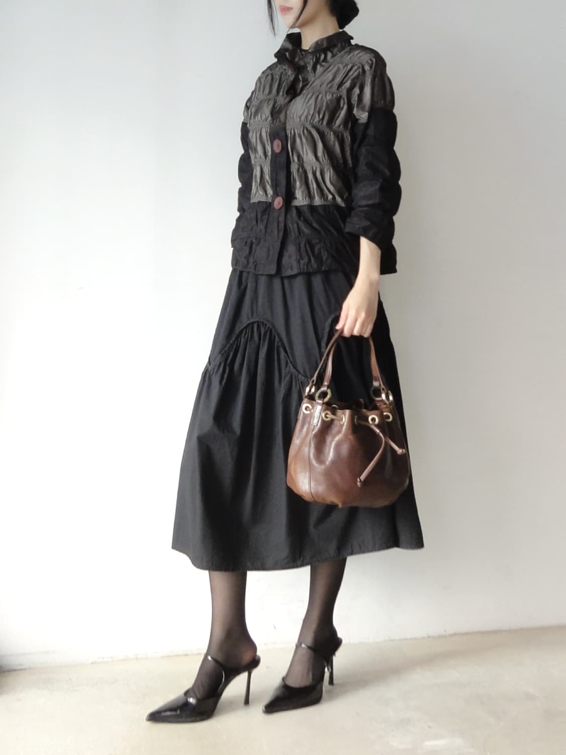 Wave banding skirt / black 상품이미지5