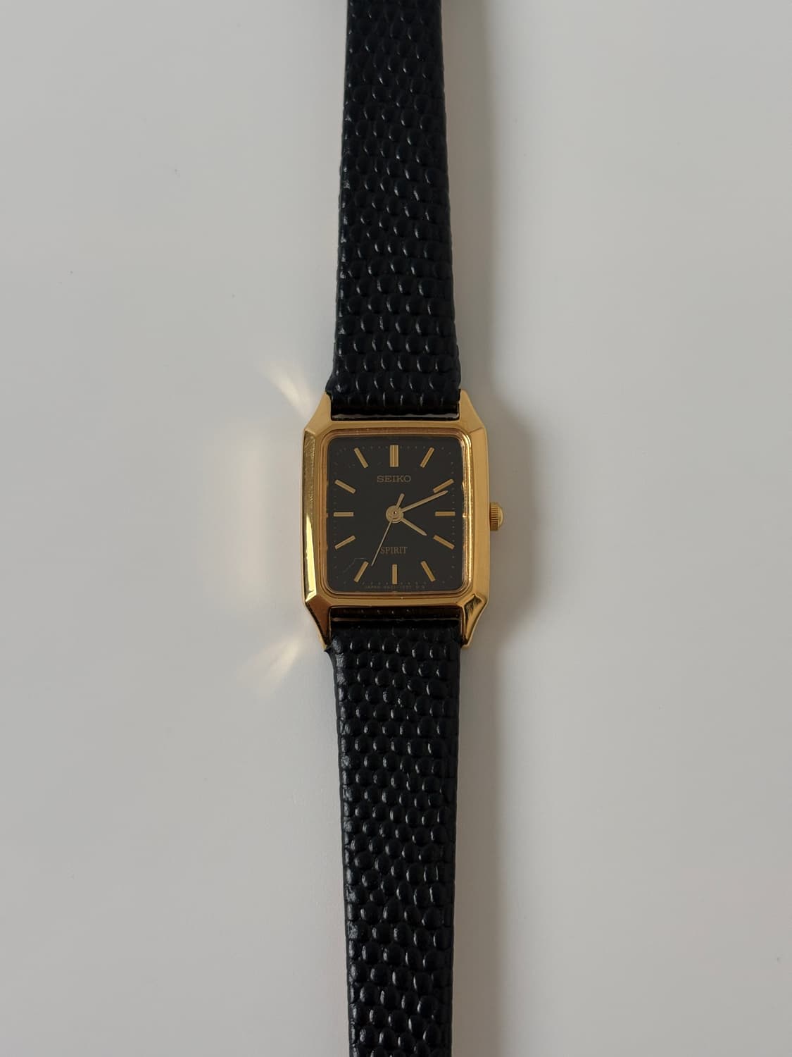 1990s Spirit Black Dial Gold Tank Quartz 상품이미지3