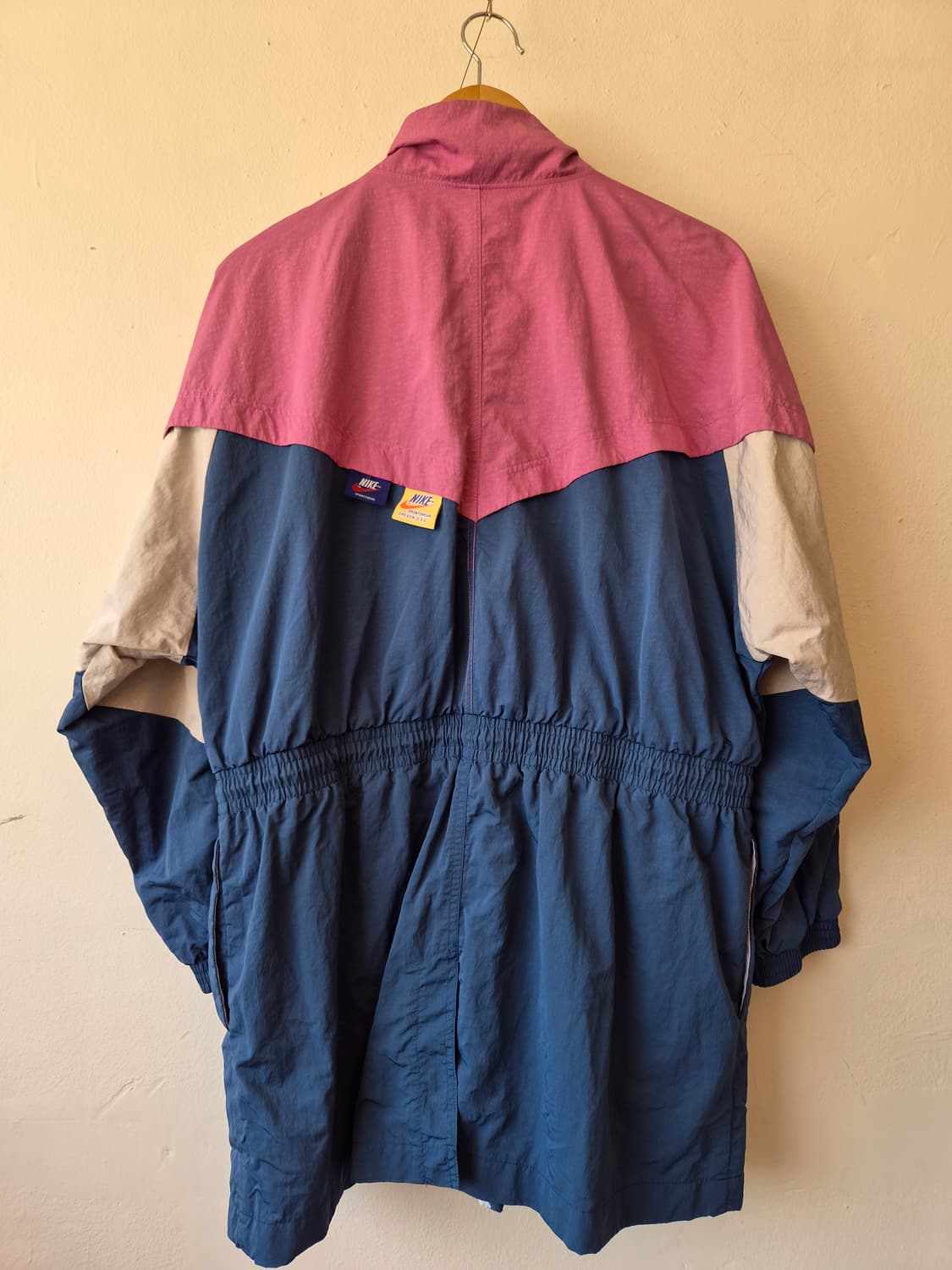 나이키 여성 롱스트링바람막이 상품이미지3