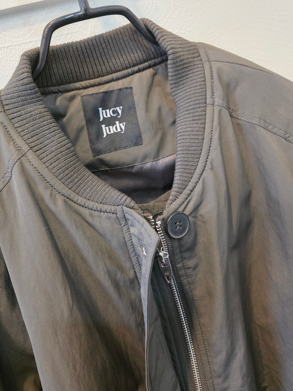 쥬시쥬디 카키색 MA-1항공점퍼 상품이미지4