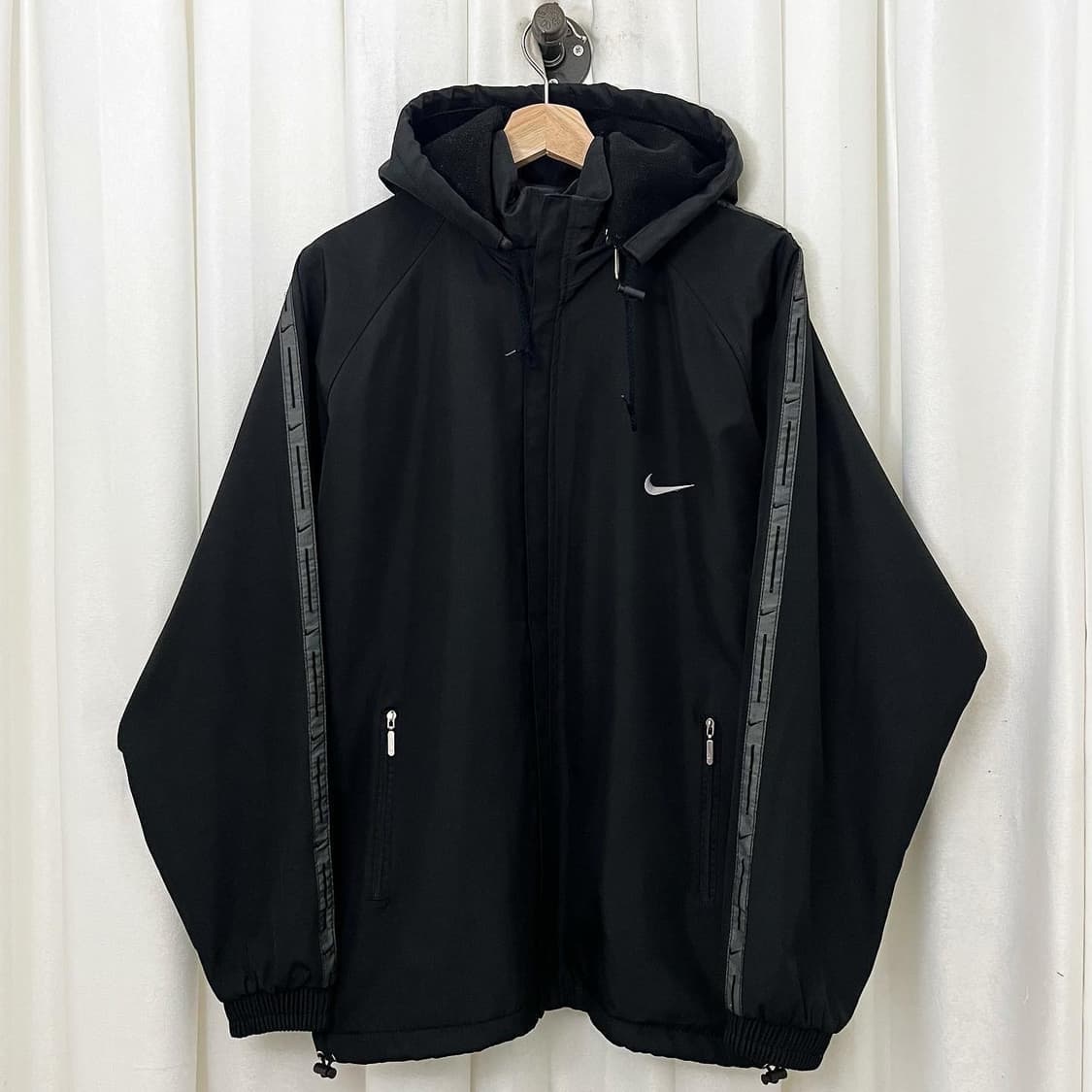 나이키 블랙 사이드 포인트 후드 집업 자켓 상품이미지1