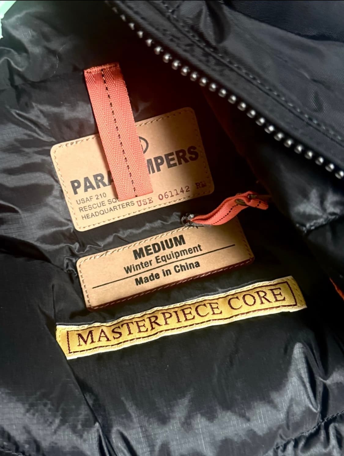 팔라스옷 판매 상품이미지2