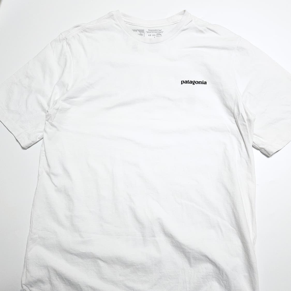 파타고니아 리스폰서빌리티 반팔 티셔츠 화이트 상품이미지4