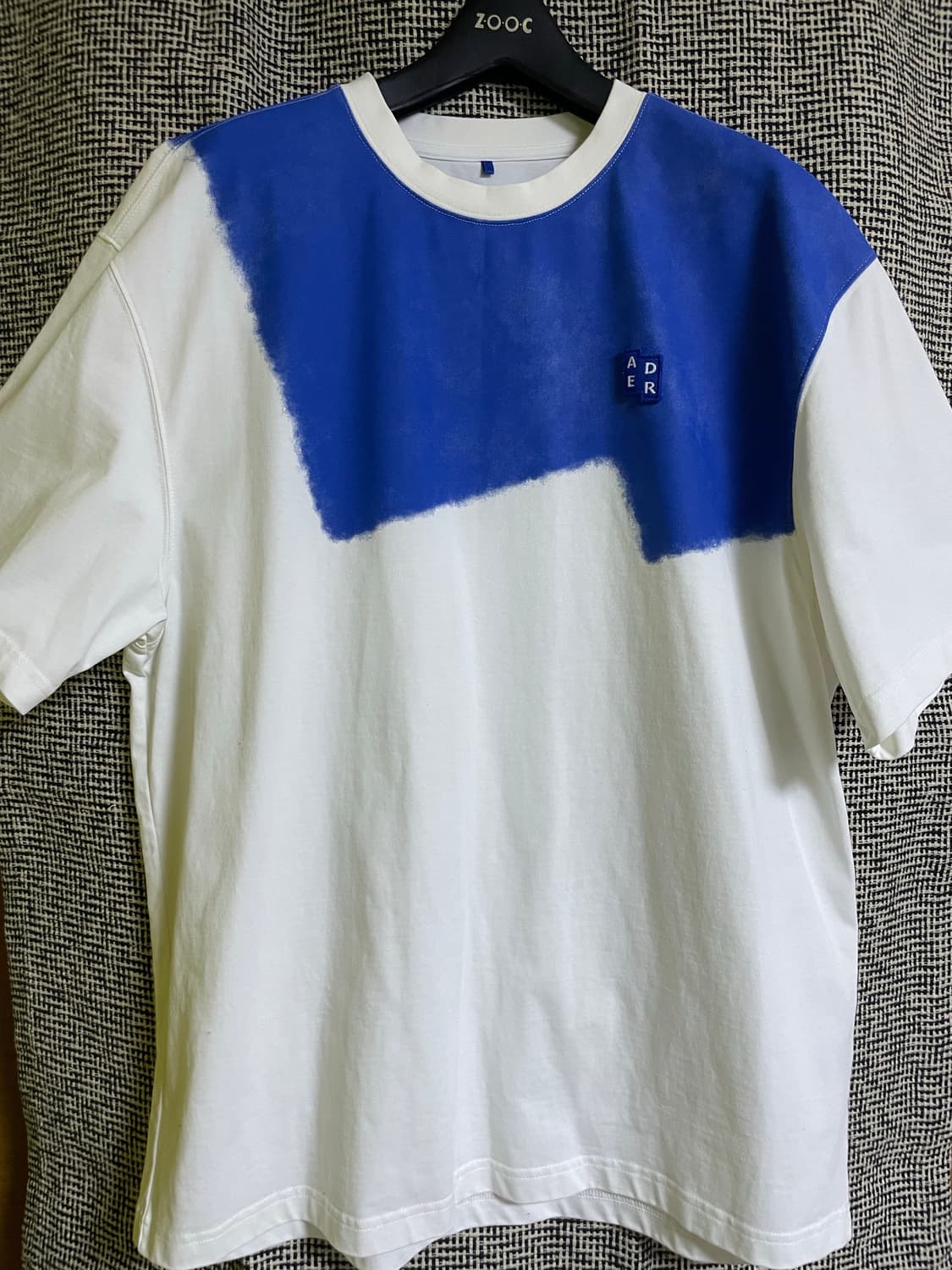 아더에러 시그니피컨트 TRS 태그 티셔츠 02 오프 화이트 상품이미지1