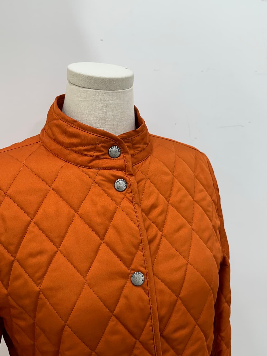 버버리 런던 맥스우드 퀼팅 상품이미지7