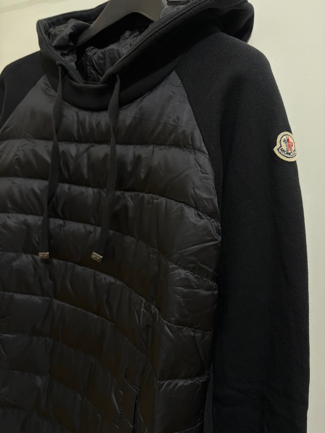 몽클레어 정품 여성 니트패딩 블랙 상품이미지3