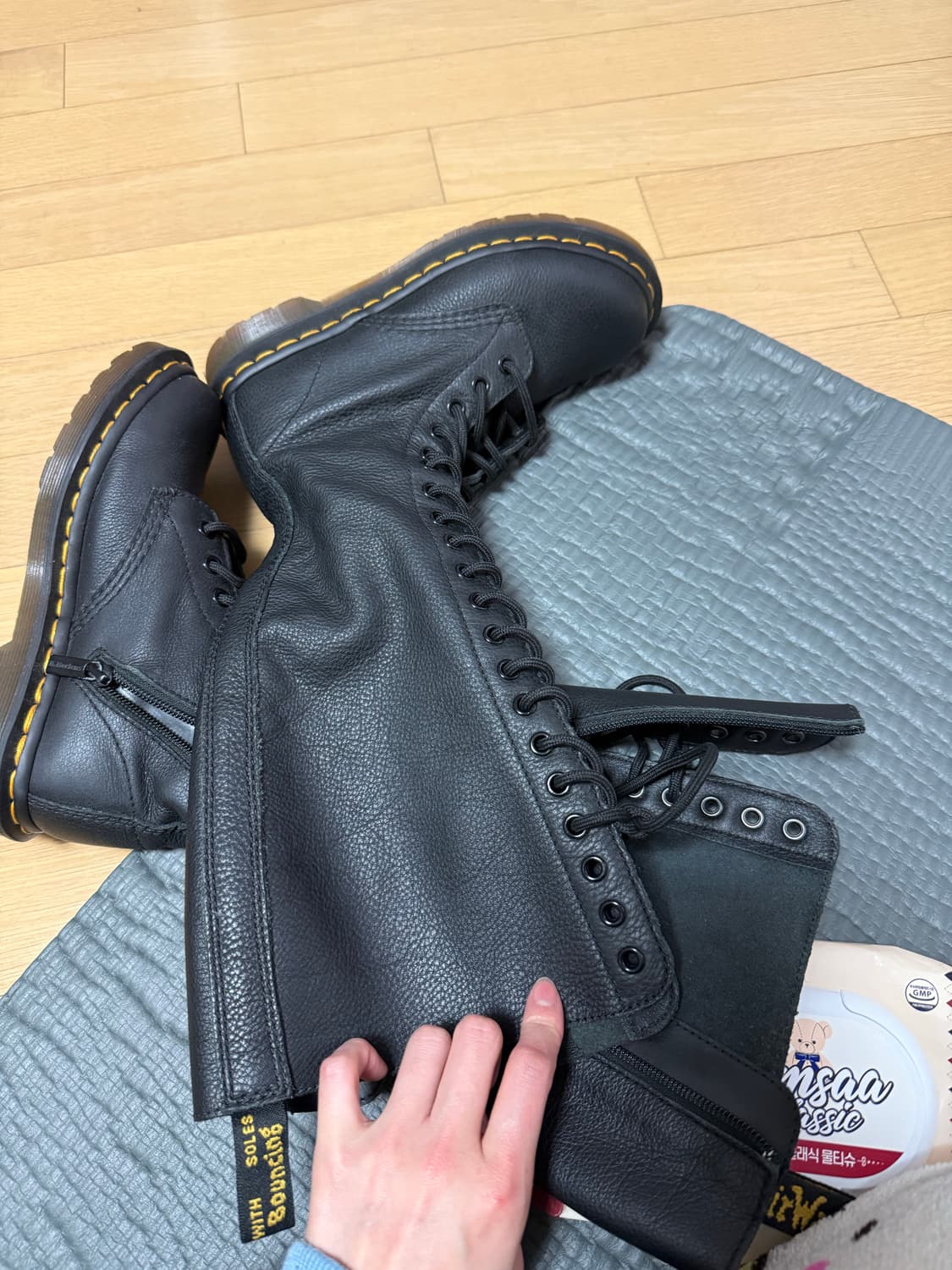 닥터마틴 상품이미지2