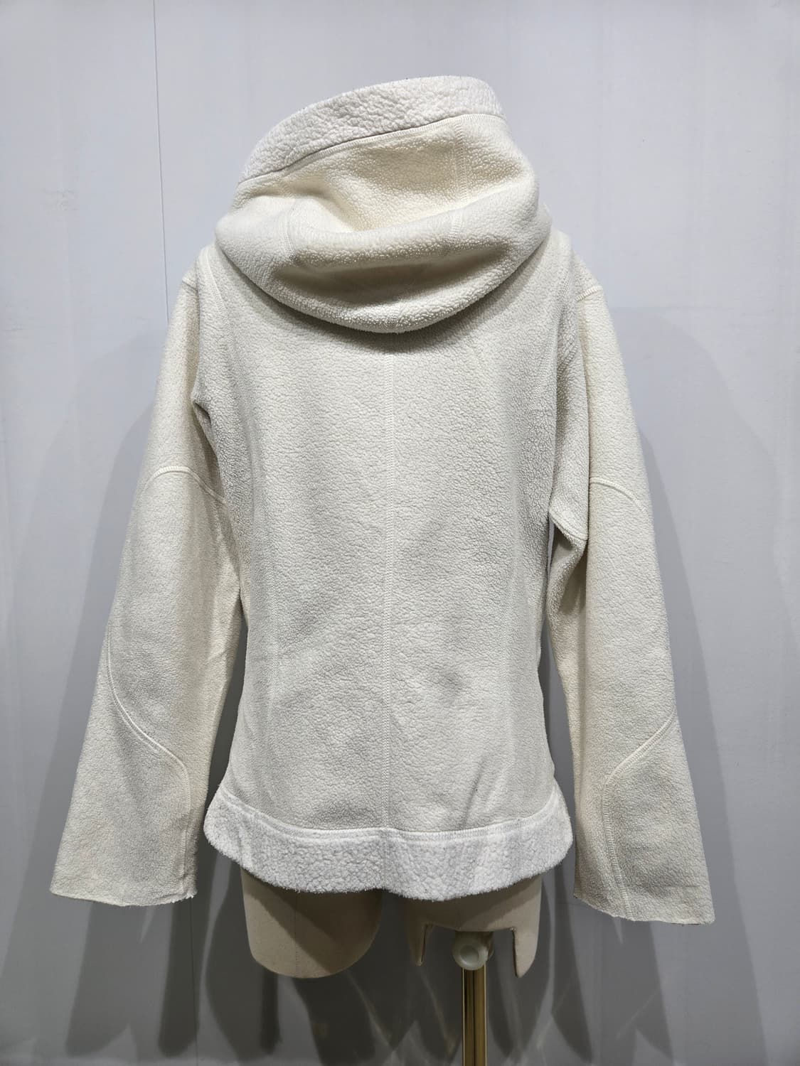 파타고니아 아이보리 뽀글이 후리스 집업 상품이미지2