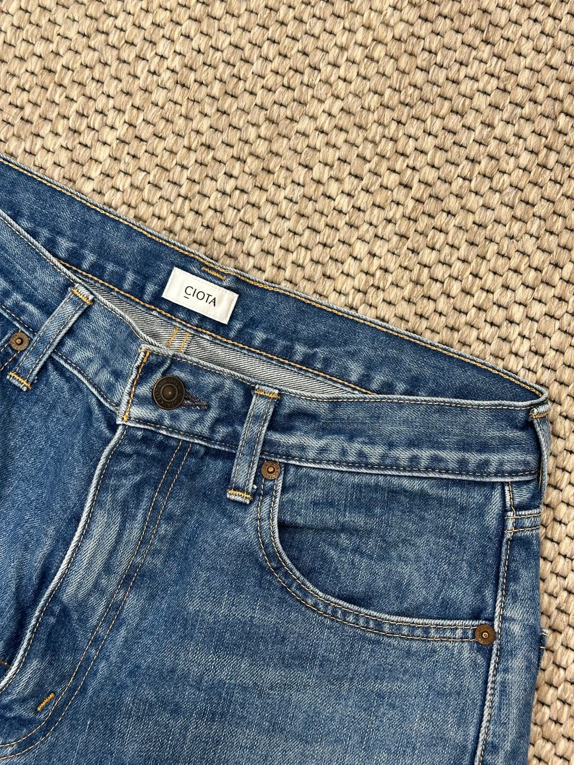 시오타 와이드 테이퍼드 셀비지 데님 (31) 상품이미지3