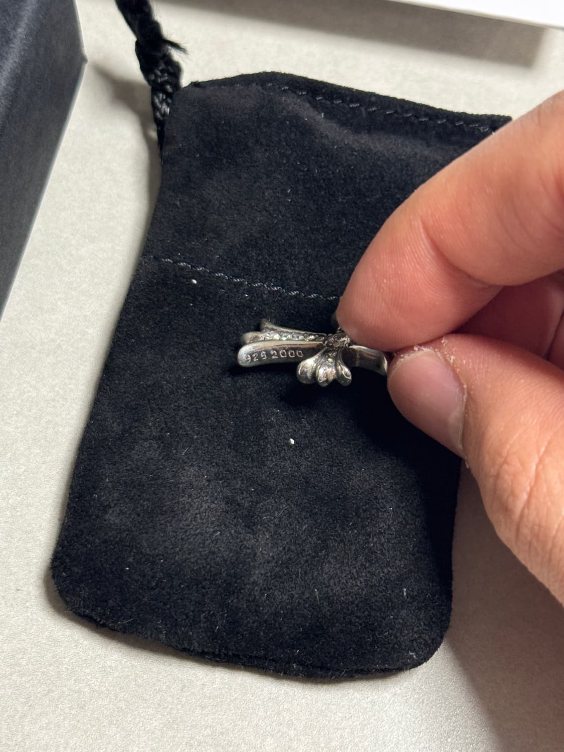 [새상품]크롬하츠 타이니 크로스 풀파베 상품이미지5