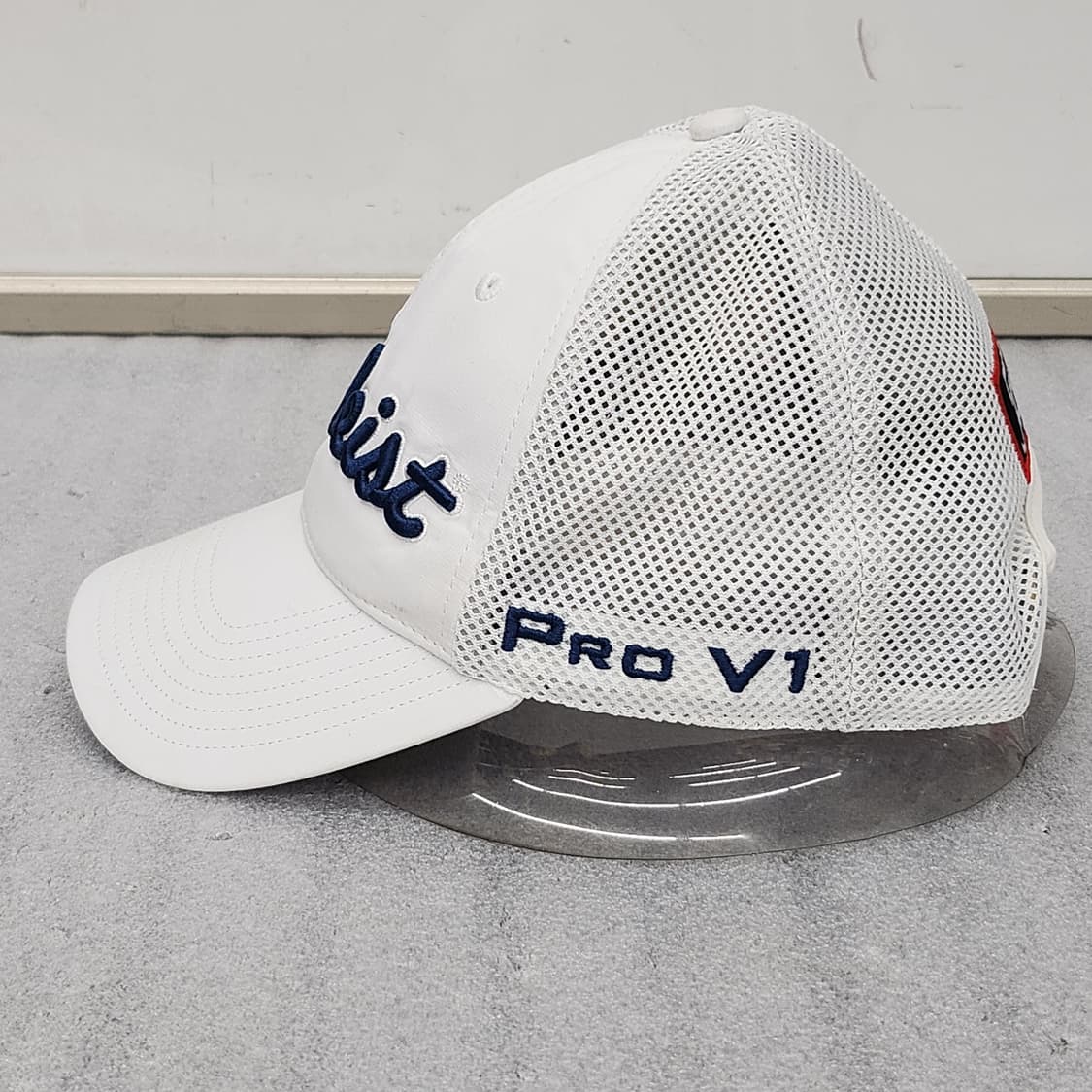 타이틀리스트 정품 Pro V1 골프모자 화이트 상품이미지3